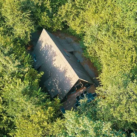 Bungalow 182